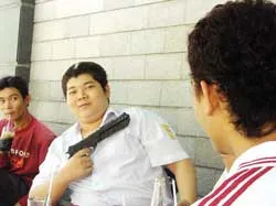 Báo động: Học sinh chơi “hàng nóng”?