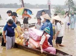 Tập trung cứu đói