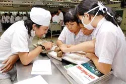 Bài 1: Cần nhưng chưa đủ!