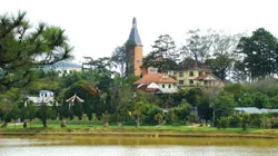 Xây dựng “thương hiệu” di sản kiến trúc cảnh quan Đà Lạt