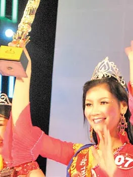 Người đẹp Cần Thơ đăng quang Hoa hậu Tây Đô