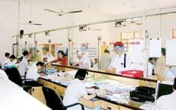 Trước thực trạng “chảy máu chất xám” cán bộ công chức: Giải pháp nào để hạn chế?