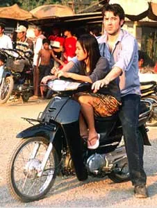 Làn sóng phim tố cáo trẻ em vào nhà thổ