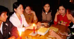 “Tết nhà giáo” vùng lũ ảnh 2