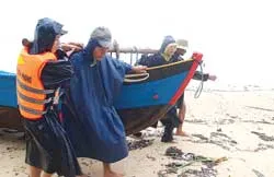 Khẩn trương phòng chống bão số 7- Vùng đặc biệt nguy hiểm từ Bình Định đến Ninh Thuận