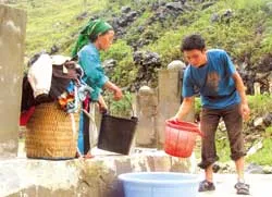 Nước về trên Cao nguyên đá