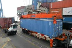 Công ty Tân cảng Sài Gò bốc xếp 24 triệu tấn hàng