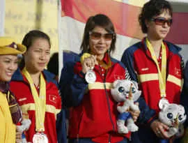 Thêm một ngày "đói"...vàng! ảnh 1