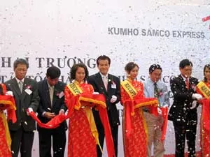 Đưa vào hoạt động 3 tuyến xe khách liên tỉnh mới