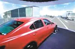 Kiểm tra tính an toàn của ôtô bằng mô phỏng ảo