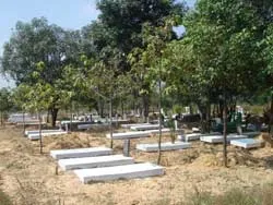 Bình Dương: Lập dự án tôn tạo nghĩa địa Bình An ảnh 3