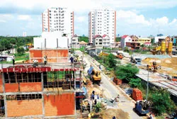 Đầu tư bất động sản - Lợi nhuận cao, rủi ro nhiều