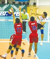 3 câu hỏi với tuyển thủ bóng chuyền Phạm Văn Thành: “Chúng tôi chơi kém hẳn...” ảnh 1