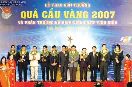 Thắp sáng ước mơ phục vụ cộng đồng và làm vinh quang đất nước