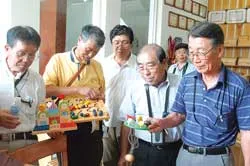 Nhìn lại một năm gia nhập WTO : Quản lý chưa theo kịp tốc độ phát triển