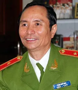 Công an địa phương đã tích cực chống tham nhũng