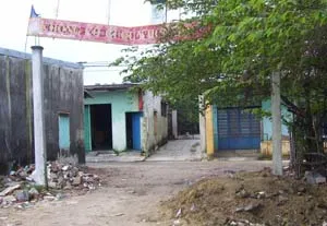 Khúc cua nguy hiểm ảnh 3