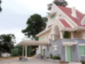 Đến Biệt điện Trần Lệ Xuân