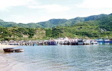 Một góc Vịnh Vĩnh Hy.