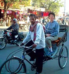 Ấn Độ: New Dehli cấm xe đạp thồ
