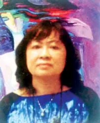Họa sĩ Cao Thị Được: Tôi vẽ màu nắng trên đôi vai tảo tần của mẹ