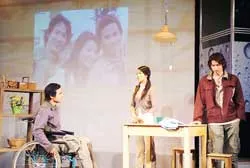 Đạo diễn trẻ Lý Khắc Lynh, Hoàng Quỳnh Mai - Hai dấu son của sân khấu hôm nay ảnh 2