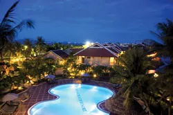 Phát triển resort ở miền Trung: Xí chỗ… chờ thời