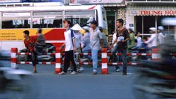 Cần Thơ: Làm lún, nứt tường nhà dân, bao giờ bồi thường?