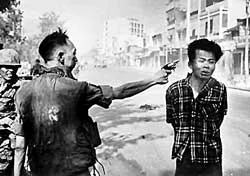 Eddie Adams và bức ảnh Tết Mậu Thân ở Sài Gòn gây chấn động thế giới ảnh 2