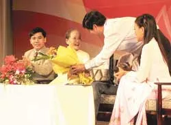 Tấm ảnh của Bác ảnh 2