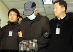 Hàn Quốc: Bắt nghi can phóng hỏa Sùng Lễ Môn