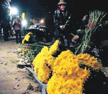 Mưu sinh trắng đêm buốt giá