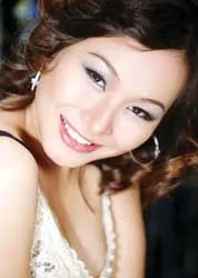 Trang điểm với “mắt bụp”