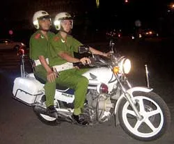 Cảnh sát 113 TPHCM đau đầu với tin giả