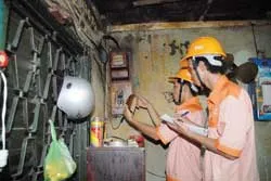 Báo SGGP và Tập đoàn Khải Toàn đã quan tâm sâu sắc đến cuộc sống người dân ảnh 2