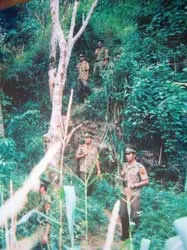 Những đồn biên phòng ở lưng chừng núi ảnh 2