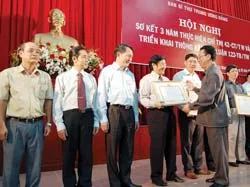 Xuất bản 276 triệu bản sách