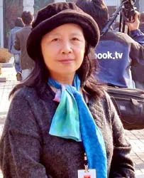Nhà văn Lê Minh Khuê: “Nghề văn là lao động thực sự khổ cực”