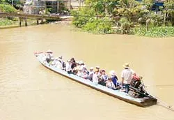 ĐBSCL: Cảnh báo tai nạn giao thông đường thủy