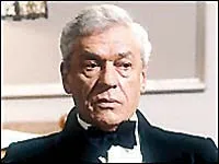 Cây đại thụ của làng nghệ thuật Anh qua đời