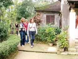 1 tuyến đường, 4 điểm du lịch