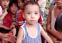 Thừa Thiên - Huế: Cháu bé 40 tháng tuổi đọc thông tiếng Việt