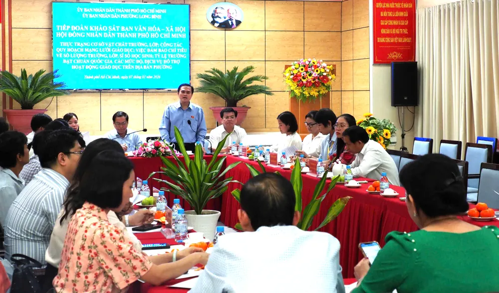 Ban Văn hóa - Xã hội (HĐND TPHCM) làm việc với UBND phường Long Bình về quy hoạch mạng lưới giáo dục