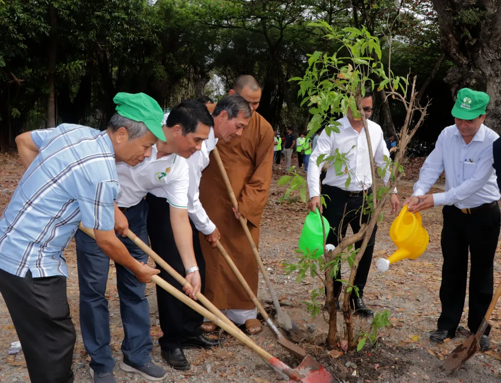 Phường Vũng Tàu: Phát động “Tết trồng cây đời đời nhớ ơn Bác Hồ” năm 2026