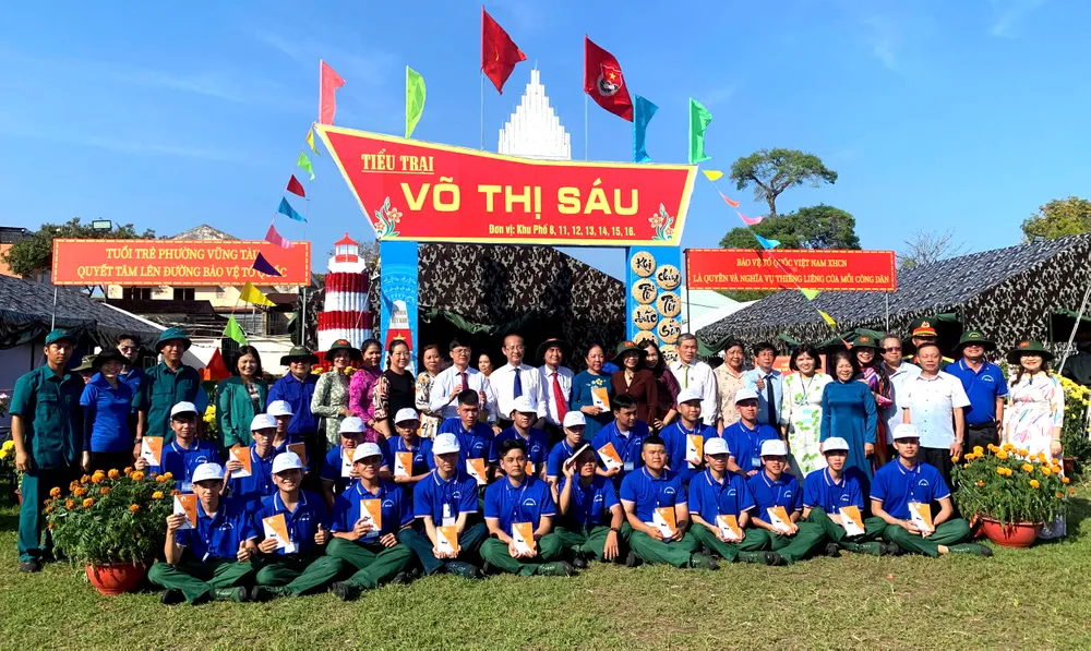 Phường Vũng Tàu: Nhiều hoạt động ý nghĩa trong ngày hội tòng quân