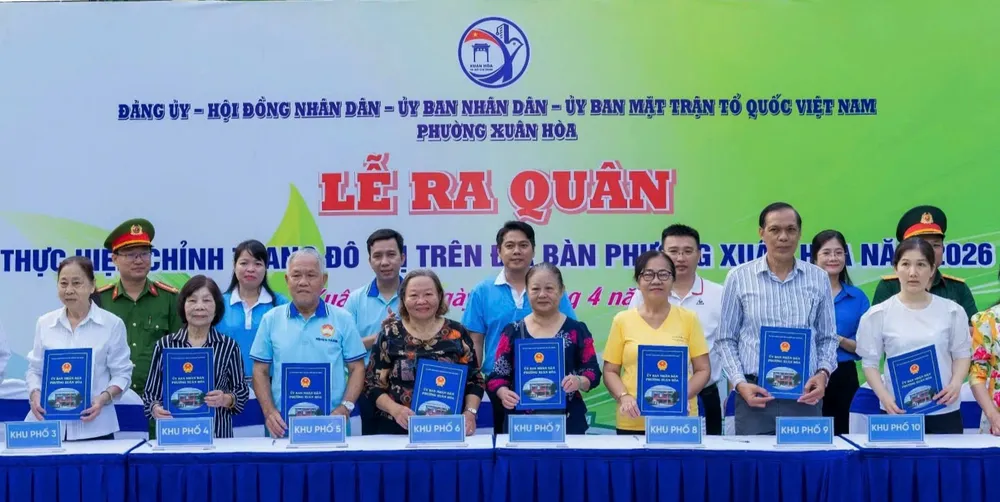 Lễ ra quân thực hiện chỉnh trang đô thị năm 2026 tại phường Xuân Hòa, TPHCM. Ảnh: THX