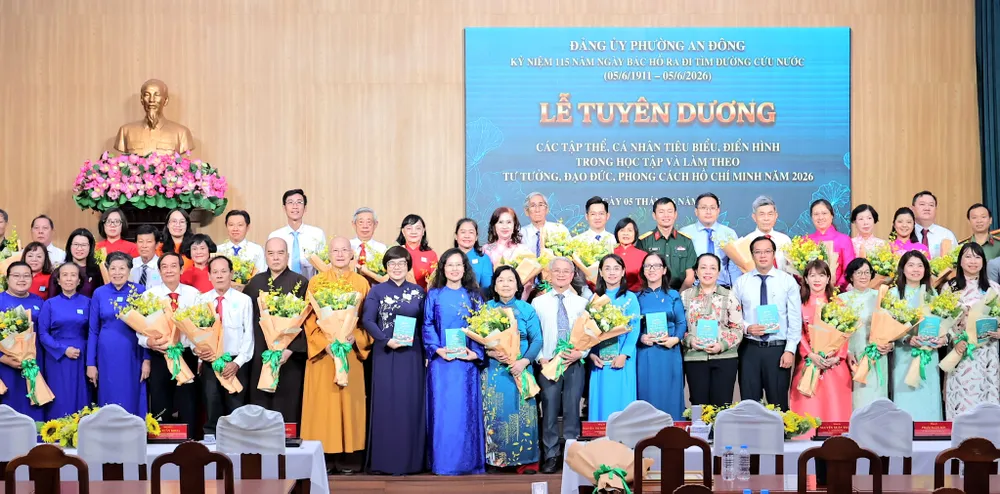 Phường An Đông tuyên dương 93 tập thể, cá nhân trong học tập và làm theo tư tưởng, đạo đức, phong cách Hồ Chí Minh năm 2026