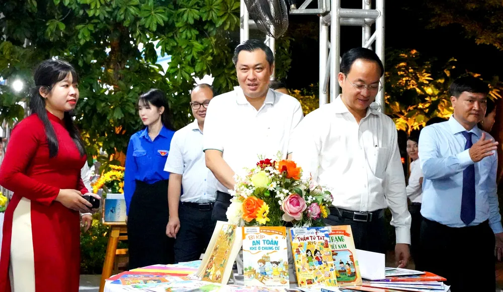 Hội sách thiếu nhi lan tỏa văn hóa đọc đến khu dân cư