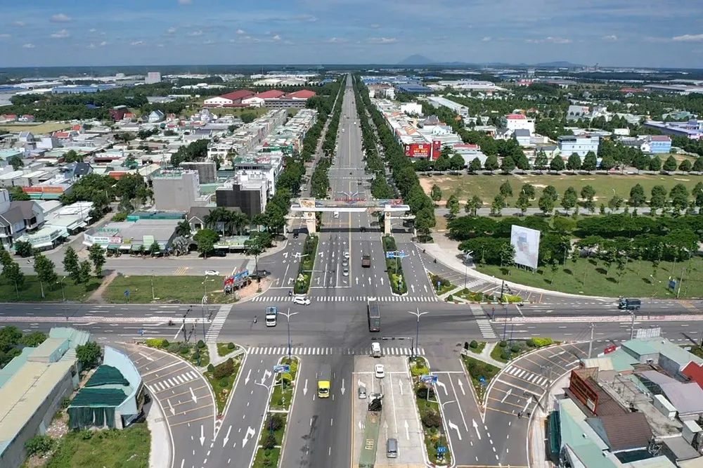 Hạ tầng giao thông được kết nối đồng bộ, là cơ sở để Bàu Bàng phát triển đô thị công nghiệp hiện đại