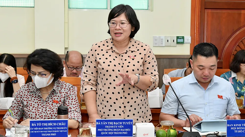 Cần tháo gỡ vướng mắc liên quan đến chung cư xuống cấp ảnh 1